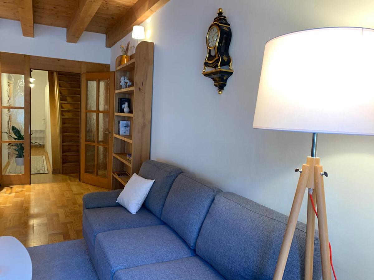 Old Town Loft & Location In Apartment